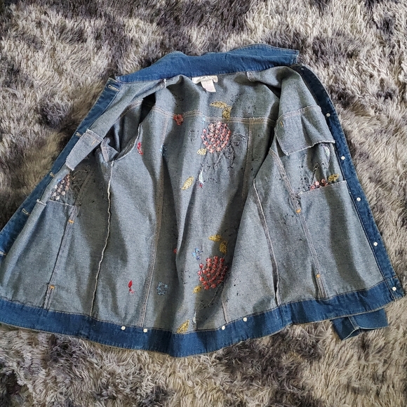 Susan Graver embellished stretch jean jacket S - Picture 4 of 9